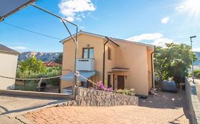 Apartments Dujmovic With Terrace